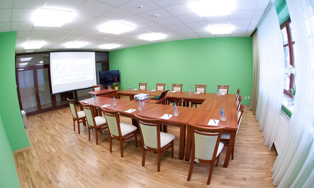 Otrębusy Ckm Centrum Konferencyjne Mazowsze المظهر الخارجي الصورة